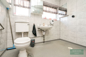 Photo 16- click for photo gallery